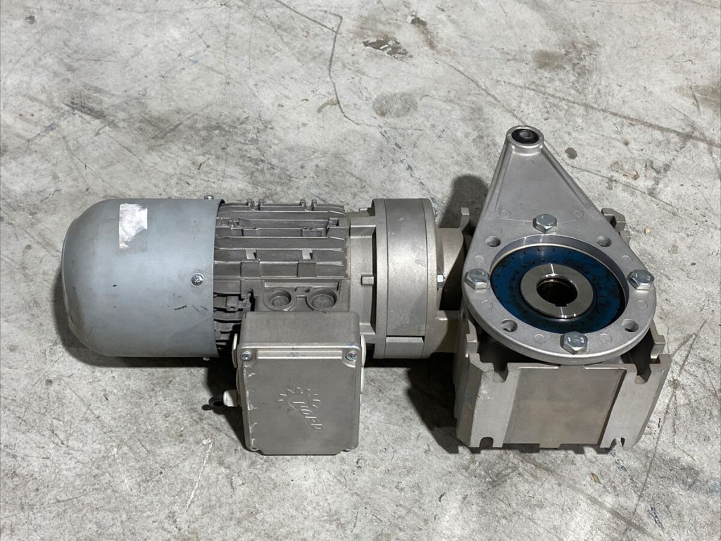 Ưu điểm motor giảm tốc 3 pha
