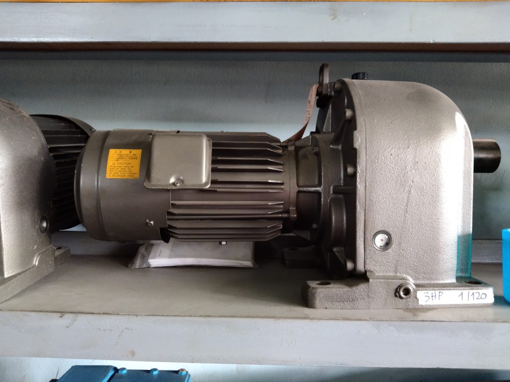 Động cơ giảm tốc Mitsubishi