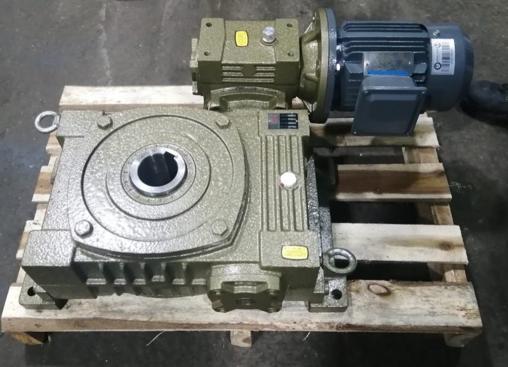 Ưu nhược điểm của hộp số trục vuông góc